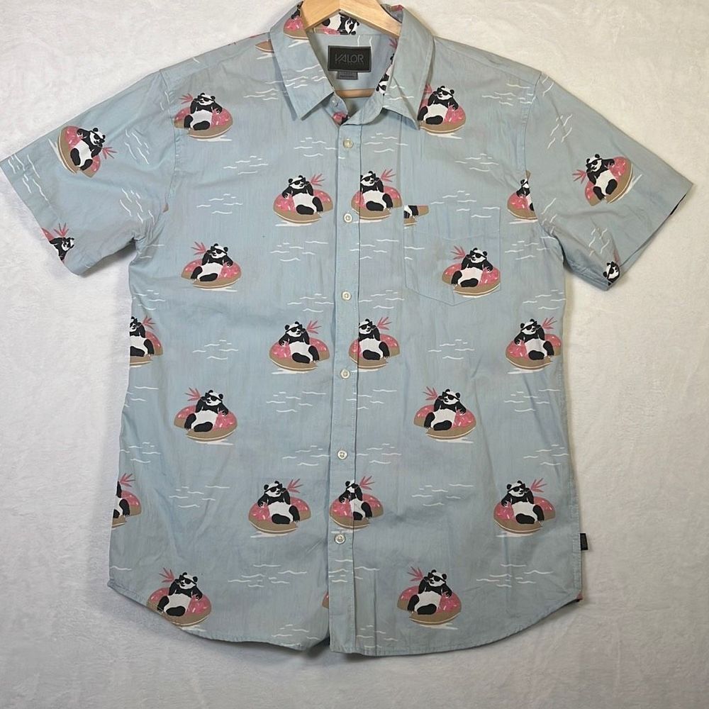 Valor collective floating‎ panda bear short sleeve button shirt- Men Large